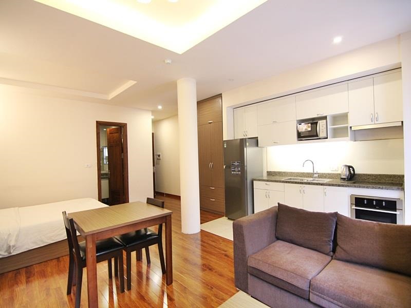Nice studio apartment with 01 bedroom for rent  in To Ngoc Van, Tay Ho