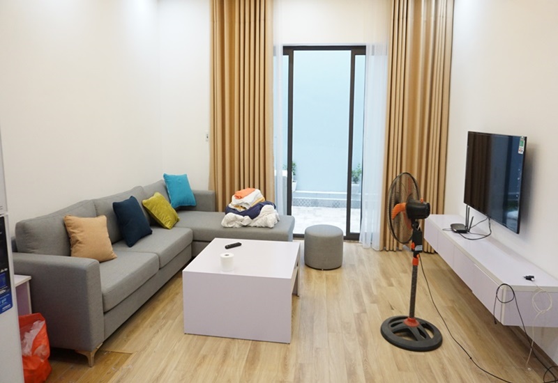 Nice apartment for rent with 02 bedrooms in Au Co, Tay Ho