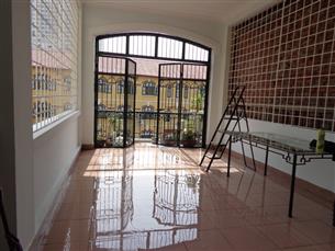 Nice 04 bedroom house for rent in Hang Chuoi, Hai Ba Trung district.