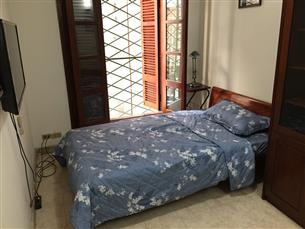 Nice studio for rent in Hoang Cau, Dong Da,fully furnished