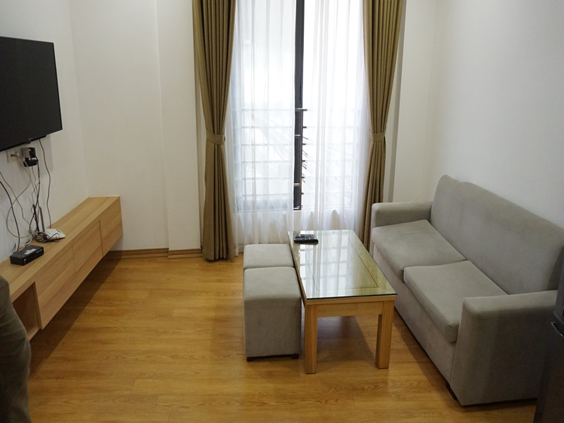 Apartment for rent with 01 bedroom in Truc Bach, Ba Dinh