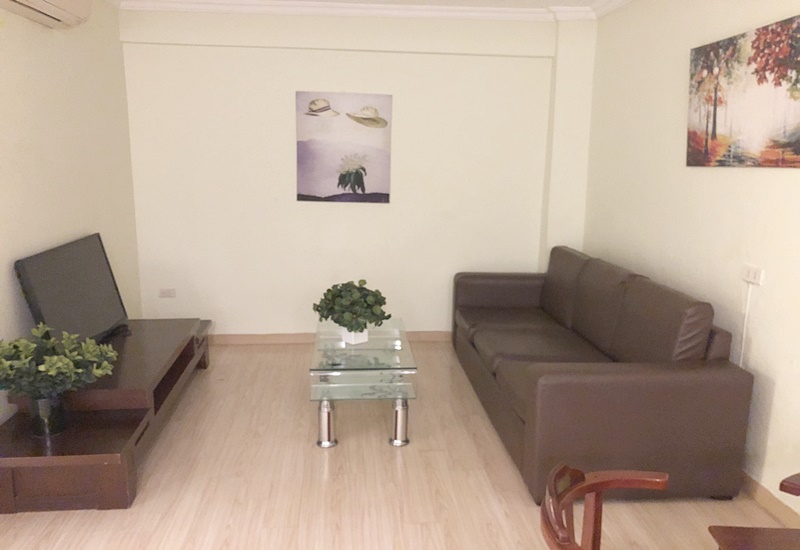 Apartment for rent with  02 bedrooms in Giang Vo, Ba Dinh