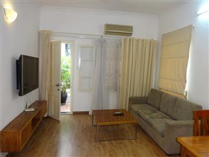 Balcony apartment with 01 bedroom for rent in Dao Tan, Ba Dinh
