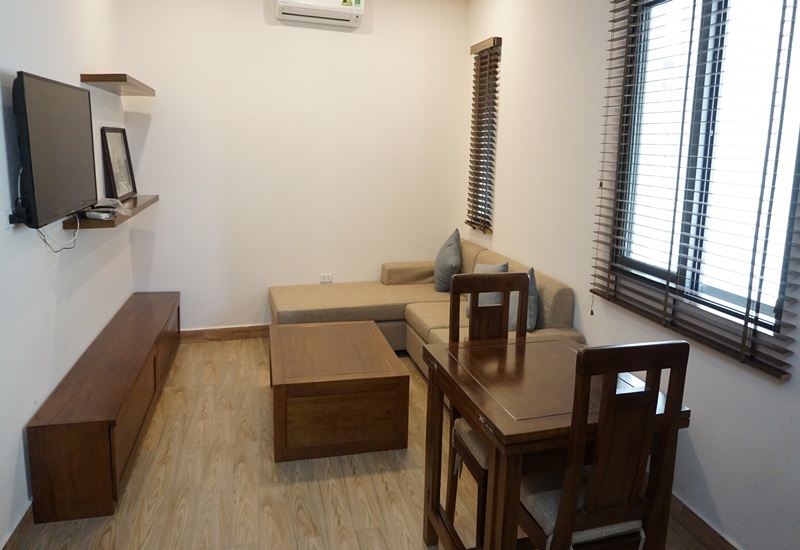 Apartment for rent with 01 bedroom in Hoang Hoa Tham, Ba Dinh