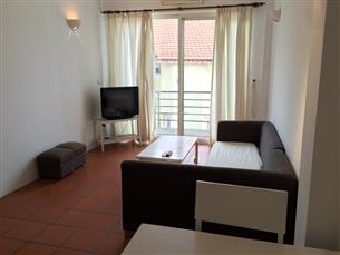 Balcony apartment for rent with 02 bedrooms in Tay Ho
