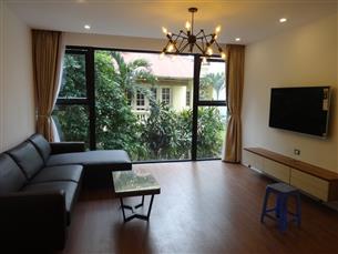 Balcony serviced apartment with 02 bedrooms for rent in Tay Ho
