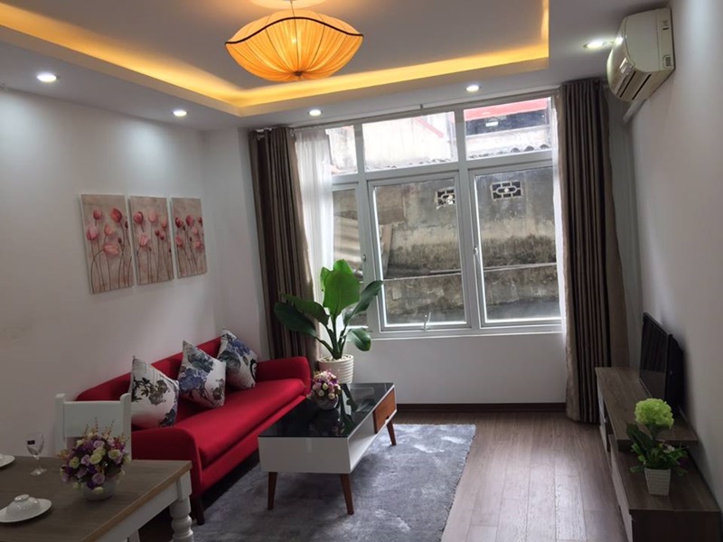 Nice 01 bedroom apartment for rent in Linh Lang, Ba Dinh