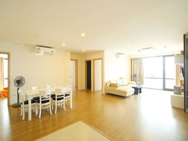 Apartment for rent with 03 bedrooms in MIPEC Building in Long Bien