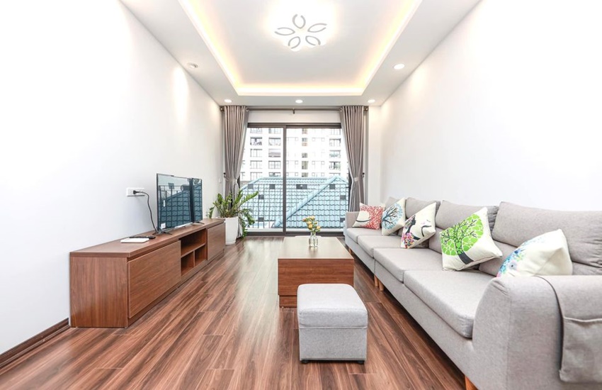 Balcony apartment for rent with 02 bedrooms in Tay Ho str, Tay Ho