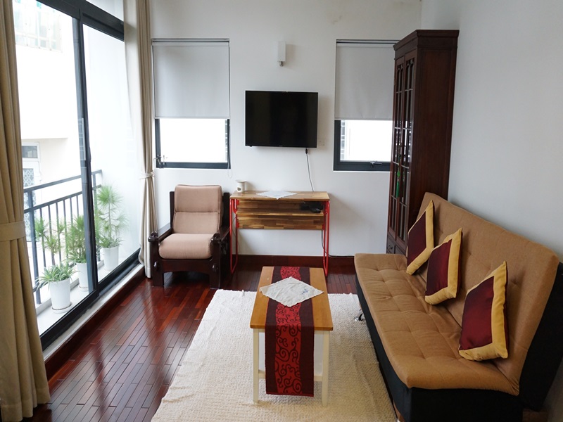 Balcony, bright apartment  for rent with 02 bedrooms in Tay Ho str, Tay Ho