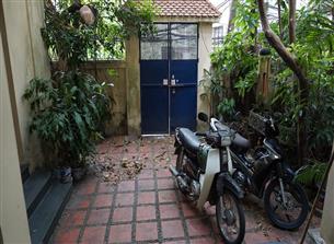 Garden house for rent with 03 bedrooms in Doi Can, Ba Dinh