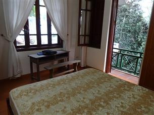 House for rent with 03 bedrooms in Nghi Tam village, Tay Ho