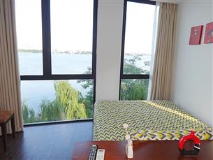 Lake view studio apartment for rent with 01 bedroom in Ve Ho, Tay ho