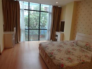 Nice 02 bedroom apartment for rent in Long Bien, Ha noi
