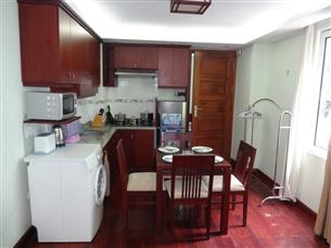 Nice apartment for rent in Truc Bach area, Ba Dinh, 01 bedroom
