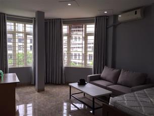 Nice studio apartment for rent with 01 bedroom in Vinh Phuc, Ba Dinh