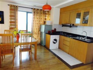 Balcony apartment with 02 bedrooms for rent in Au Co, Tay Ho