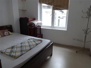 Cheap 02 bedroom apartment for rent in Au Co, Tay Ho
