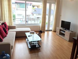 Nice balcony apartment with 01 bedroom for rent in Tu Hoa, Tay Ho