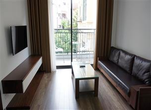 Balcony apartment for rent with 01 bedroom in Vu Mien, Tay Ho