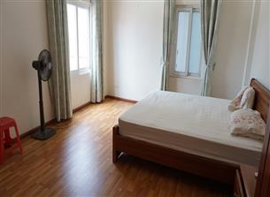 Nice 01 bedroom apartment for rent in Tu Hoa, Tay Ho