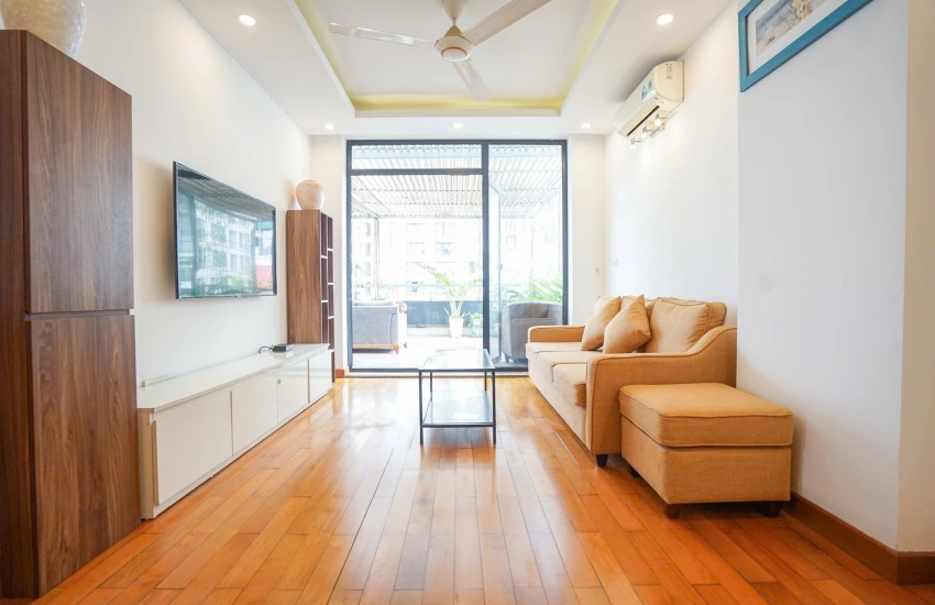 Duplex apartment for rent with 03 bedrooms in Dang Thai mai, Tay Ho