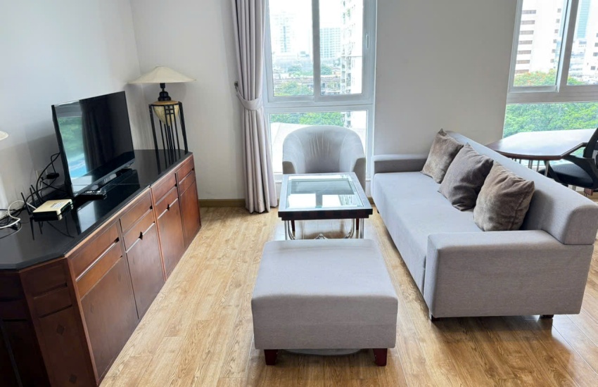 Nice apartment for rent with 02 bedrooms in Giang Vo, Ba Dinh