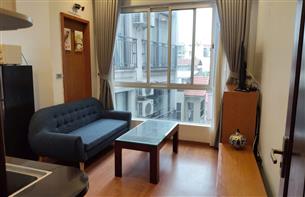 Balcony apartment for rent with 01 bedroom in Quang Khanh, Tay Ho